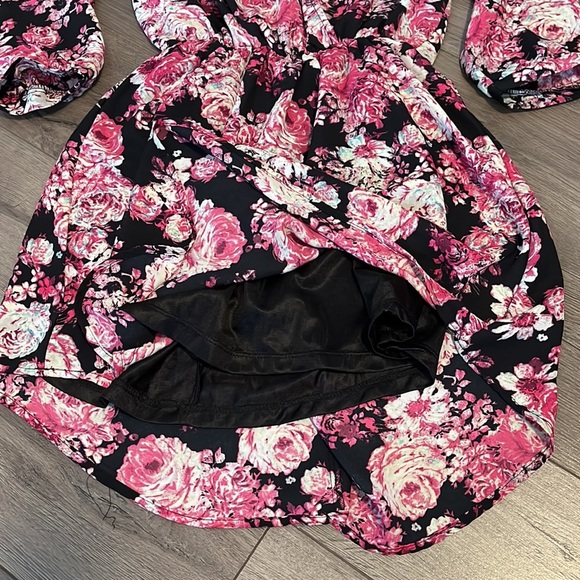 NWOT Xhilaration Women’s Dress - Picture 2 of 5